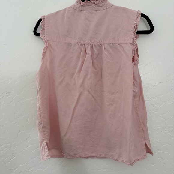 Velvet Heart Pink Ruffle Sleeveless Button Down Blouse | M - Picture 2 of 7